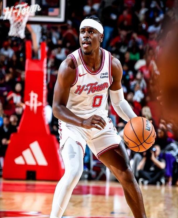 2年合同出手，火箭队正式锁定第4控卫！场均2+1，他比阿门更全面